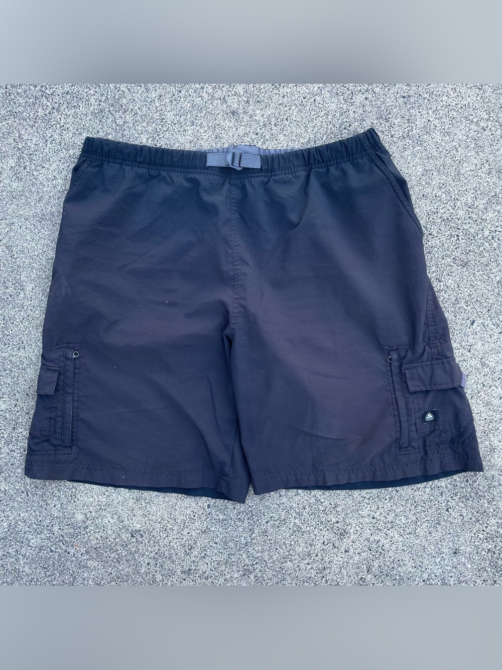 Black Nike ACG cargo shorts men’s XL